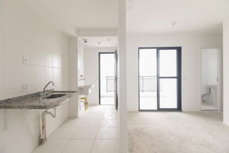 Sala de apartamento para alugar com 3 quartos, 65m² em Vila Esperança, São Paulo