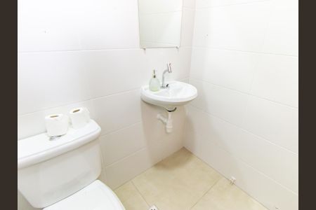 Apartamento para alugar com 411m², 4 quartos e 8 vagas Apartamento para alugar com 411m², 4 quartos e 8 vagasBanheiro da Suíte 4