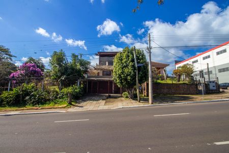 Casa à venda com 181m², 4 quartos e 3 vagasFachada