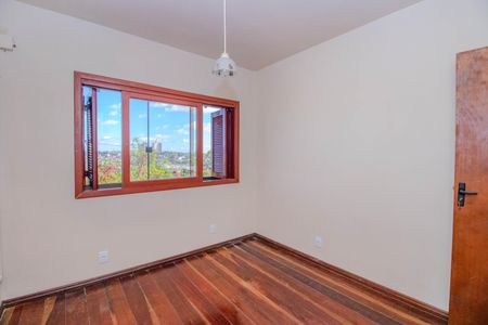 Casa à venda com 181m², 4 quartos e 3 vagasQuarto 3