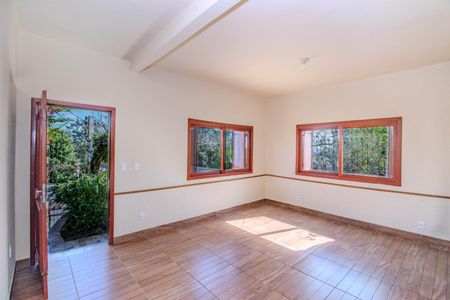 Sala de casa à venda com 4 quartos, 181m² em Passo das Pedras, Porto Alegre