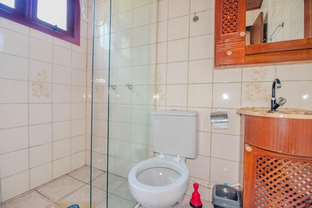 Casa à venda com 181m², 4 quartos e 3 vagasBanheiro Social
