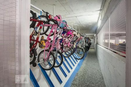 Apartamento à venda com 65m², 2 quartos e 1 vagaÁrea comum