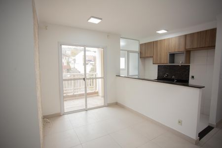 Sala de apartamento à venda com 2 quartos, 65m² em Vila Amalia (zona Norte), São Paulo