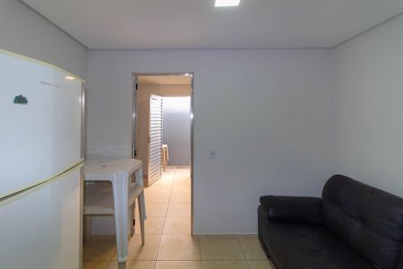 Sala de casa de condomínio para alugar com 1 quarto, 25m² em Vila Bela, São Paulo