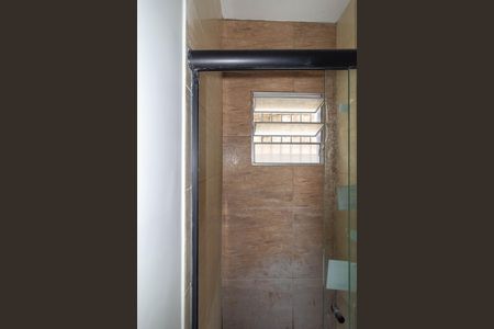 Banheiro de casa de condomínio para alugar com 1 quarto, 25m² em Vila Bela, São Paulo