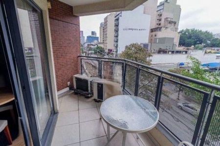 Apartamento à venda com 31m², 1 quarto e 1 vaga