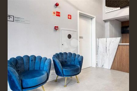 Apartamento à venda com 42m², 1 quarto e sem vaga