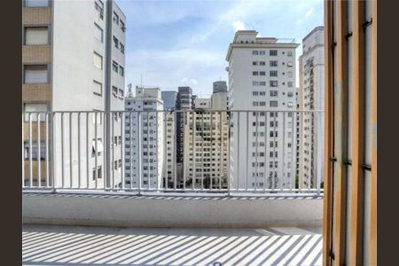 Apartamento à venda com 42m², 1 quarto e sem vaga