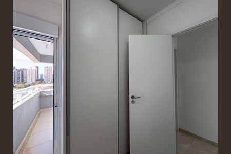 Apartamento à venda com 54m², 2 quartos e 1 vagaQuarto 2