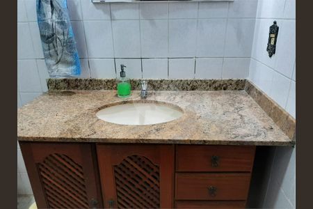 Casa à venda com 4 quartos, 267m² em Alto da Lapa, São Paulo