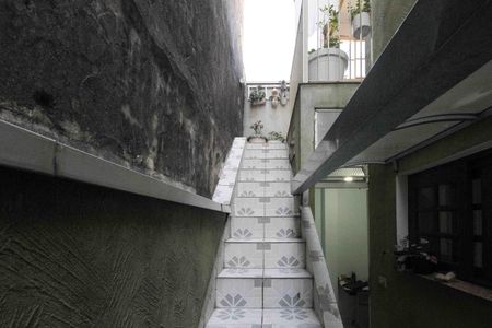 Casa à venda com 129m², 5 quartos e 1 vaga Casa à venda com 129m², 5 quartos e 1 vagaÁrea Externa