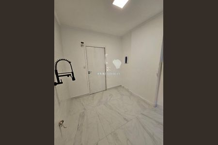 Apartamento para alugar com 68m², 2 quartos e 1 vaga