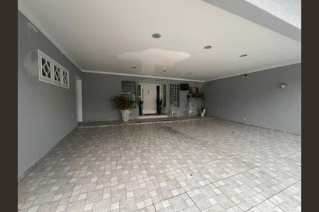 Casa à venda com 3 quartos, 390m² em Jardim Santa Helena, São Paulo