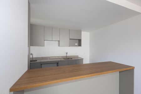 Apartamento para alugar com 73m², 2 quartos e 2 vagasCozinha