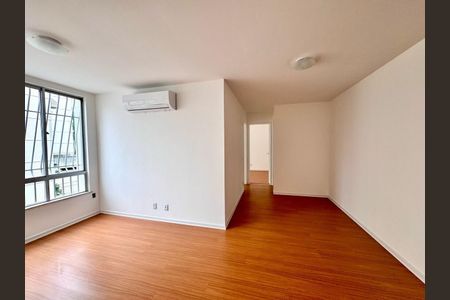 Apartamento à venda com 2 quartos, 122m² em Icaraí, Niterói