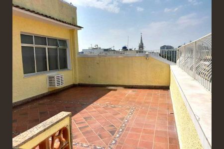 Apartamento à venda com 142m², 2 quartos e 1 vaga