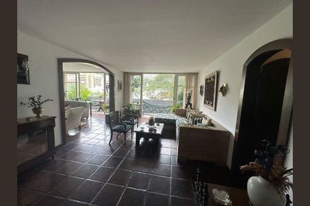 Apartamento à venda com 270m², 5 quartos e 2 vagas