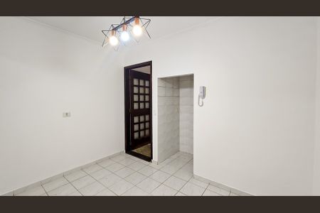 Casa de condomínio para alugar com 90m², 3 quartos e 2 vagas Casa de condomínio para alugar com 90m², 3 quartos e 2 vagasCozinha