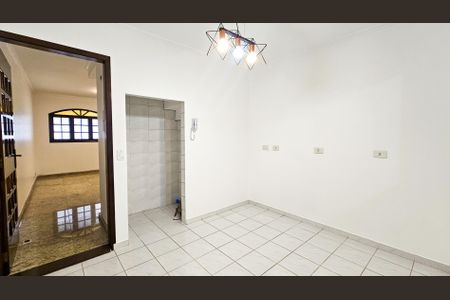 Casa de condomínio para alugar com 90m², 3 quartos e 2 vagas Casa de condomínio para alugar com 90m², 3 quartos e 2 vagasCozinha