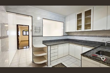 Casa de condomínio para alugar com 90m², 3 quartos e 2 vagas Casa de condomínio para alugar com 90m², 3 quartos e 2 vagasCozinha