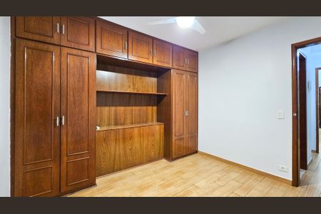 Casa de condomínio para alugar com 90m², 3 quartos e 2 vagas Casa de condomínio para alugar com 90m², 3 quartos e 2 vagasQuarto 3