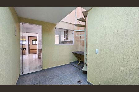 Casa de condomínio para alugar com 90m², 3 quartos e 2 vagas Casa de condomínio para alugar com 90m², 3 quartos e 2 vagasÁrea de Serviço