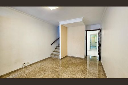 Sala de casa de condomínio para alugar com 3 quartos, 90m² em Jardim Marajoara, São Paulo