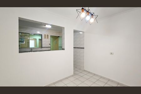 Casa de condomínio para alugar com 90m², 3 quartos e 2 vagas Casa de condomínio para alugar com 90m², 3 quartos e 2 vagasCozinha
