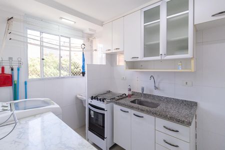 Apartamento à venda com 49m², 2 quartos e 1 vagaCozinha e área de serviço