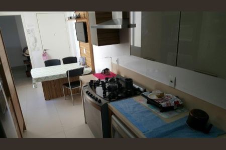 Apartamento à venda com 3 quartos, 215m² em Barra da Tijuca, Rio de Janeiro