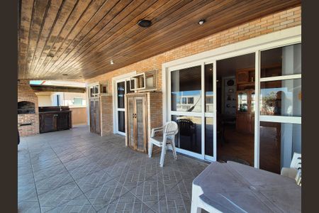 Apartamento à venda com 154m², 3 quartos e 2 vagas Apartamento à venda com 154m², 3 quartos e 2 vagasVaranda