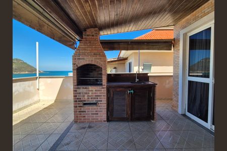 Apartamento à venda com 154m², 3 quartos e 2 vagas Apartamento à venda com 154m², 3 quartos e 2 vagasVaranda