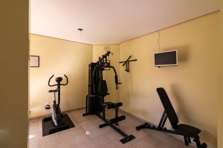 Apartamento à venda com 58m², 2 quartos e 1 vaga Apartamento à venda com 58m², 2 quartos e 1 vagaÁrea comum - Academia