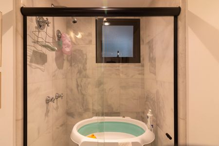 Apartamento à venda com 58m², 2 quartos e 1 vaga Apartamento à venda com 58m², 2 quartos e 1 vagaBanheiro