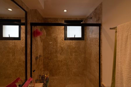 Apartamento à venda com 58m², 2 quartos e 1 vaga Apartamento à venda com 58m², 2 quartos e 1 vagaBanheiro da Suíte