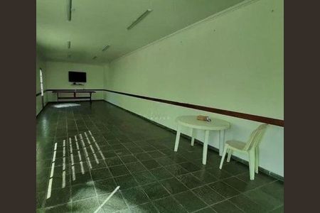 Apartamento à venda com 2 quartos, 57m² em Vila Olinda, São Paulo