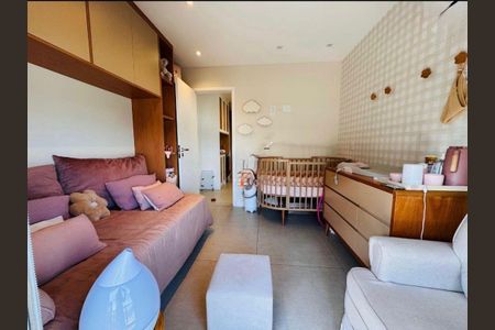 Apartamento à venda com 130m², 2 quartos e 1 vagaQuarto