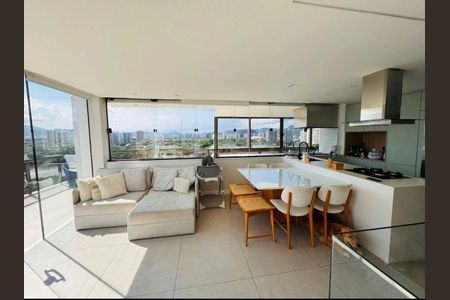 Apartamento à venda com 130m², 2 quartos e 1 vagaSala