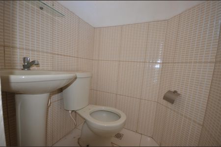Apartamento para alugar com 96m², 2 quartos e sem vagaBanheiro de Serviço