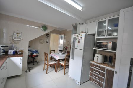 Casa à venda com 135m², 3 quartos e 3 vagasCozinha