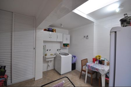 Casa à venda com 135m², 3 quartos e 3 vagasÁrea de serviço