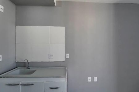 Kitnet de kitnet/studio para alugar com 1 quarto, 27m² em Vila Santa Clara, São Paulo