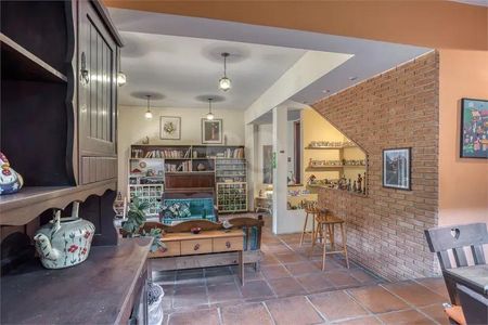 Sala de casa para alugar com 6 quartos, 379m² em Jardim Petropolis, São Paulo