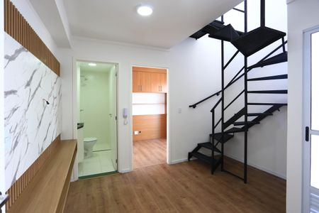 Sala de apartamento à venda com 1 quarto, 56m² em Jardim Monte Kemel, São Paulo