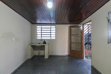 Casa para alugar com 60m², 1 quarto e 1 vagaSala/Cozinha