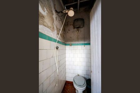 Casa à venda com 80m², 2 quartos e 2 vagasBanheiro de serviço