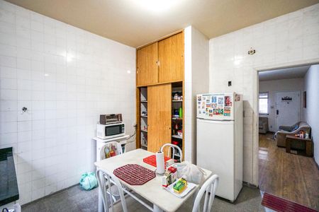 Casa à venda com 80m², 2 quartos e 2 vagasCozinha