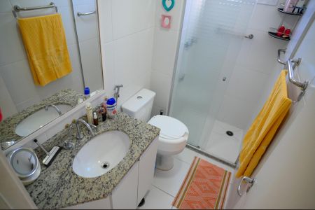 Apartamento à venda com 51m², 2 quartos e 1 vaga Apartamento à venda com 51m², 2 quartos e 1 vagaBanheiro