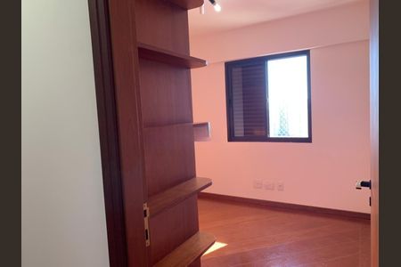 Apartamento à venda com 107m², 4 quartos e 2 vagasFoto 31